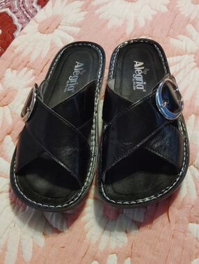 Alegria Black Leather Crossover Slide Sandals with Buckle